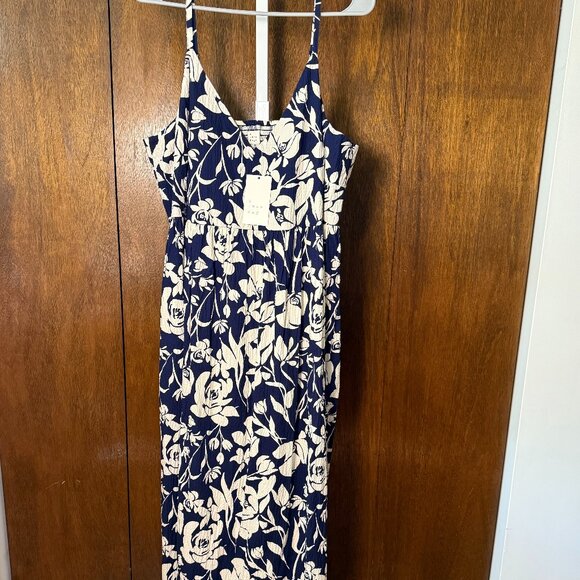 A New Day Navy/White Maxi Sun Dress w/Pockets Adjustable Straps Elastic Back 1X - Picture 1 of 9